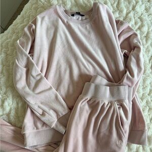 Banana Republic Light Pink lounge Set